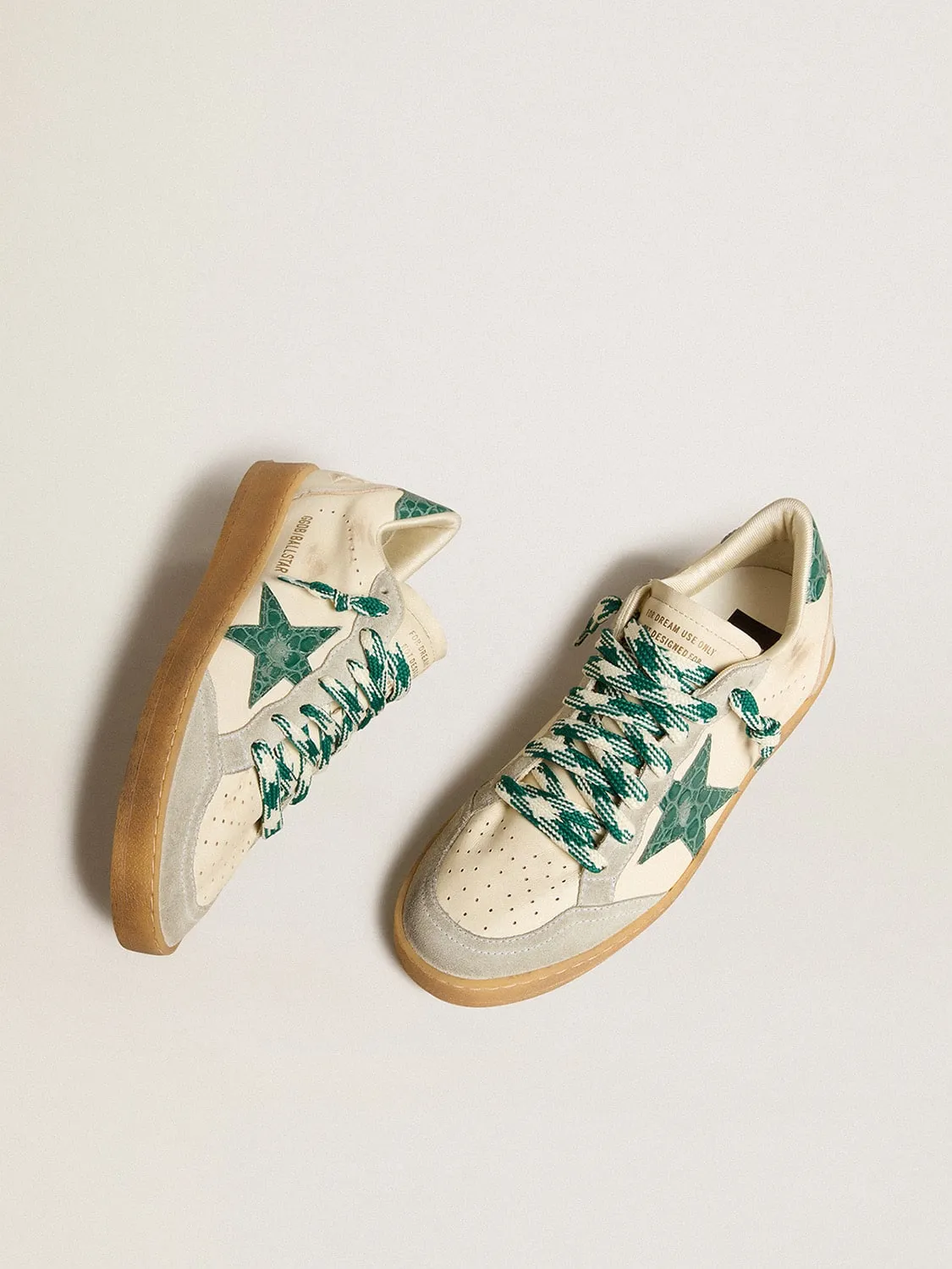 Ball Star LTD en cuir nappa avec étoile en cuir vert à imprimé crocodile | Golden Goose