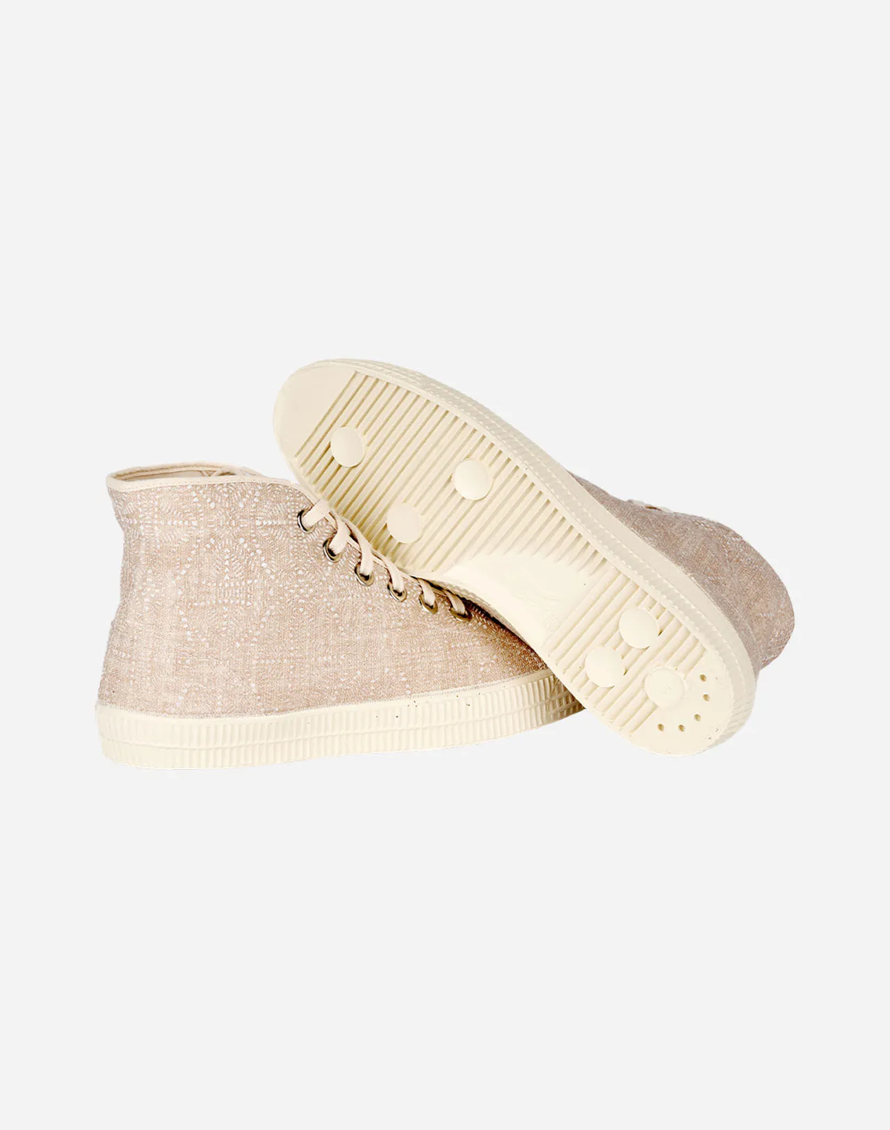 Basket Star Dribble Novesta Taille 41 EU / 7.5 UK Couleurs Beige