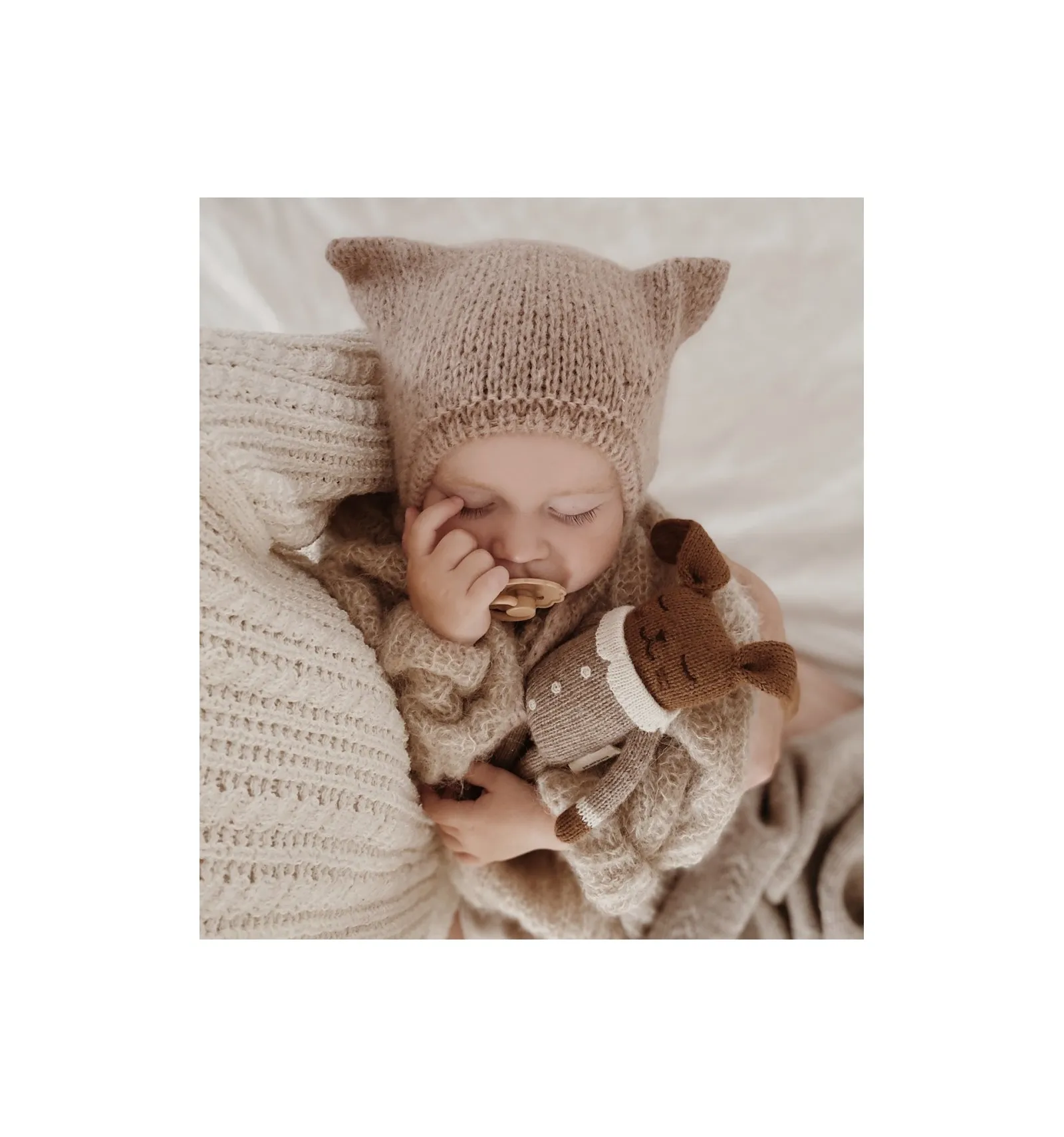 Doudou lapin Combinaison avoine-Main sauvage
