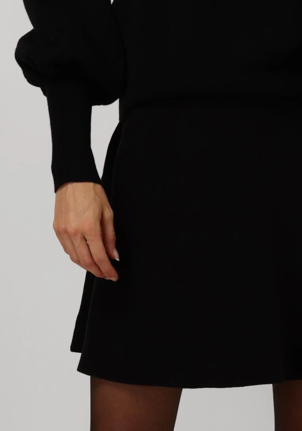 y.a.s. mini-jupe yasfonny hw knit skirt en noir